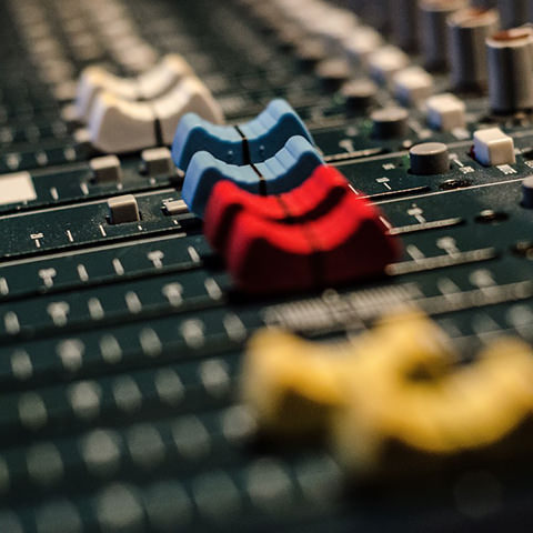 Serv_Audio